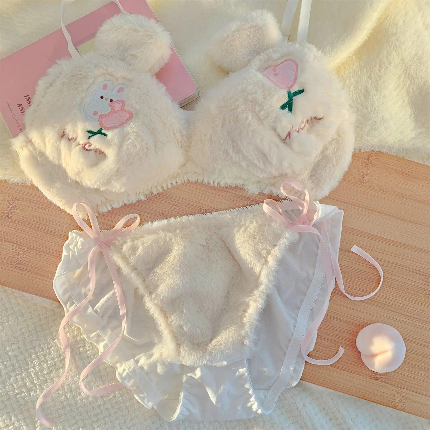 Rabbit velvet flower winter plush underwear set cute sweet cotton bra small chest gathered together to look bigger lingerie pant